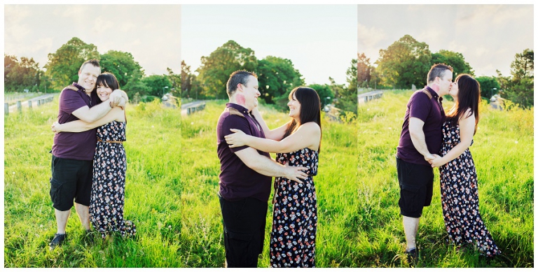 couples photography during sunset at daddyhole plain in torquay